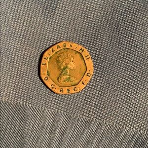 1982 Queen Elizabeth II United kingdom 20 pence